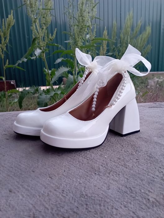 Продам туфли  женские