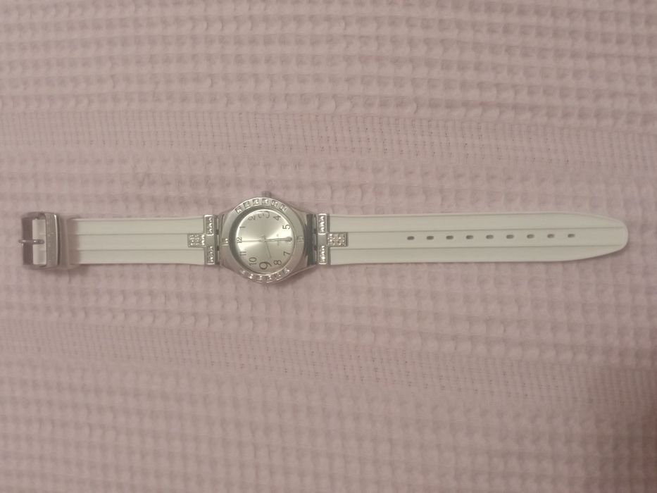 Женские ручные часы