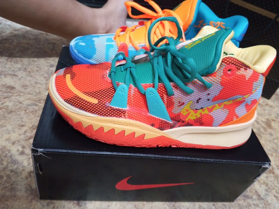 Кроссовка сатылады