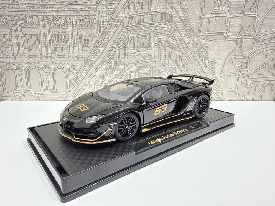 Lamborghini Aventador SVJ 1.32! Металлическая со светом и звуком