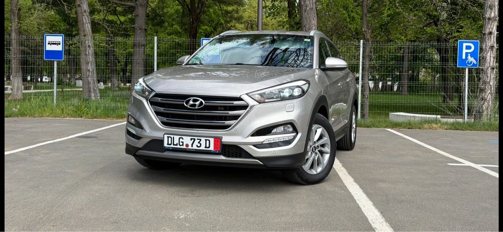 Hyundai Tucson 2.0 Diesel Euro6 Automat Xenon/Led,Navi,131000km