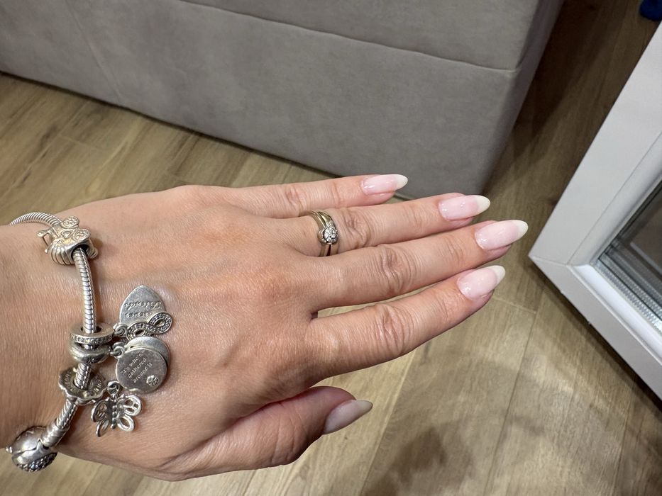 Bratara Pandora charmuri incluse