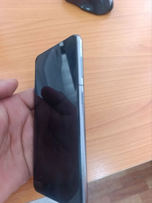 Samsung galaxy S21 5G Holati ideal aybi yoq