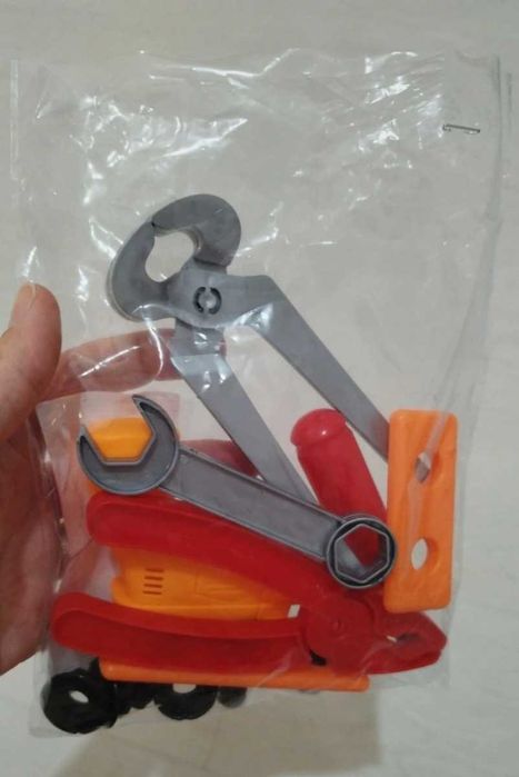 Lot 2 seturi unelte jucărie