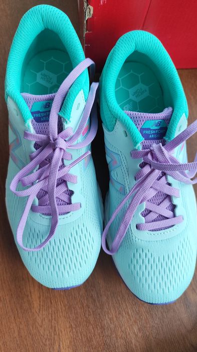 New Balance кроссовки