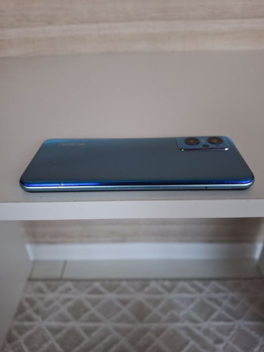 Сотовый телефон Realmi 9i