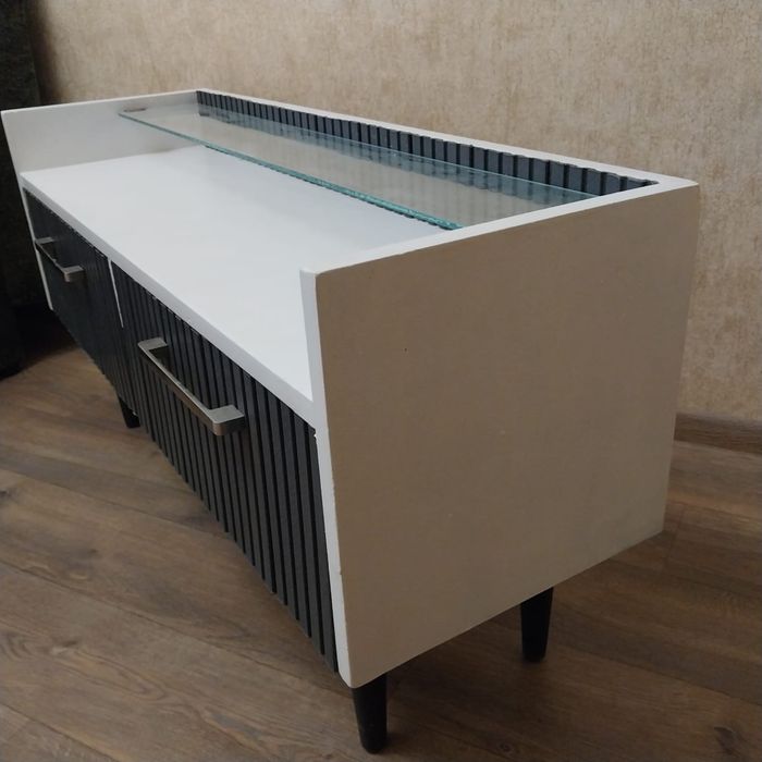 Продам польскую тумбу