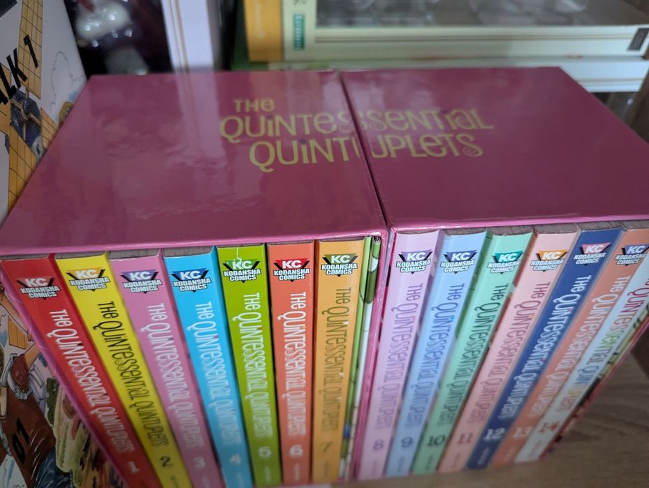 The quintessential quintuplets - манга на английски, box set 1 и 2