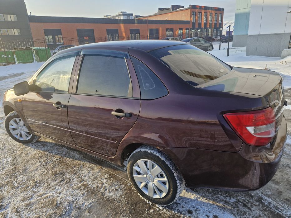 Лада Гранта 2012