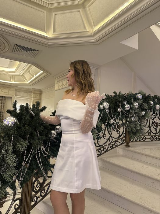 Продам платья вечерние