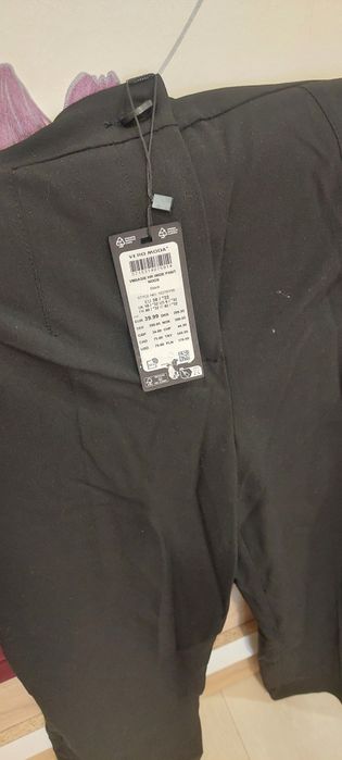 Pantaloni noi de dama