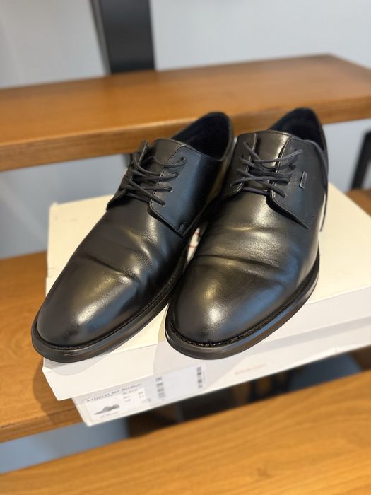 Pantofi piele neagra, brand s.Oliver, marimea 44, cutie