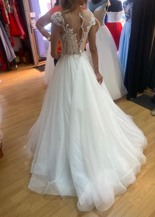 Vând rochie mireasa