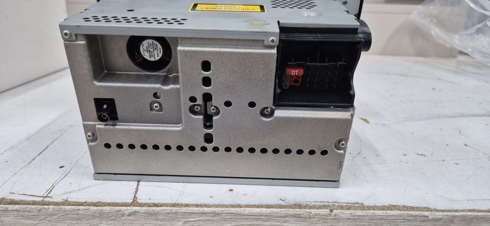 мултимедия за мерцедес виано