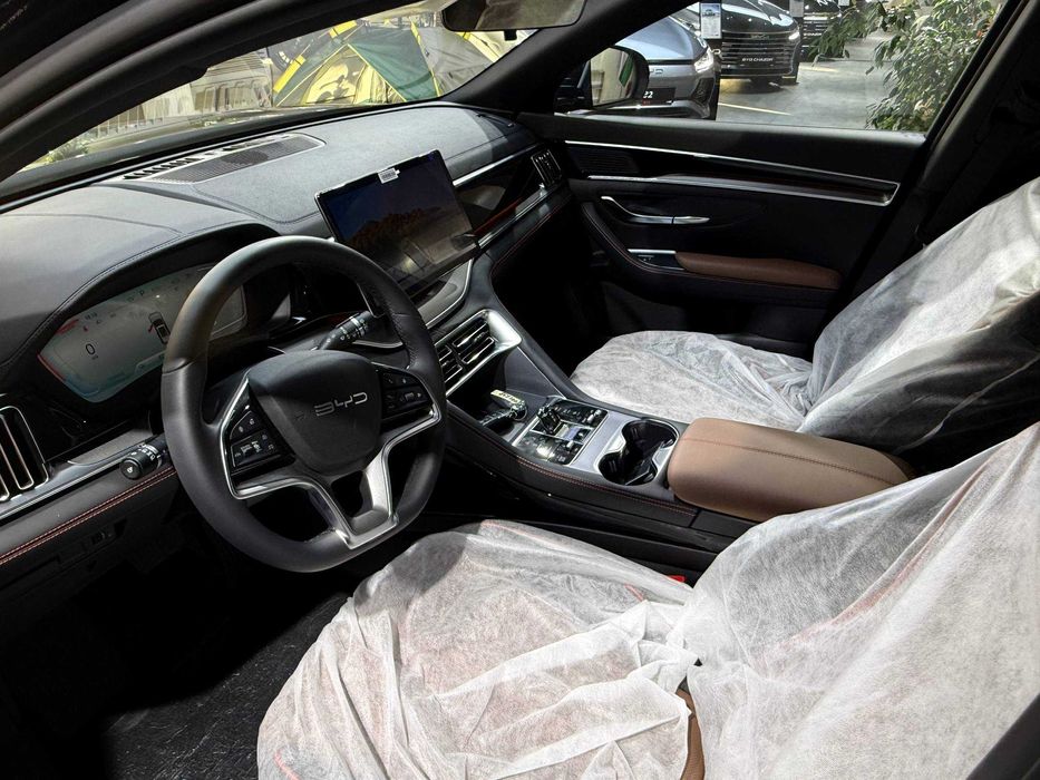 BYD Song Plus Uz-Pride DM-i 110km Flagship