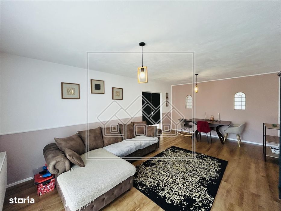 Casa moderna, cu 4 camere, 109 mp utili,  211 mp teren