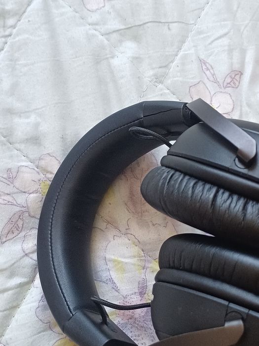 HyperX Cloud 3 в идеальном состоянии