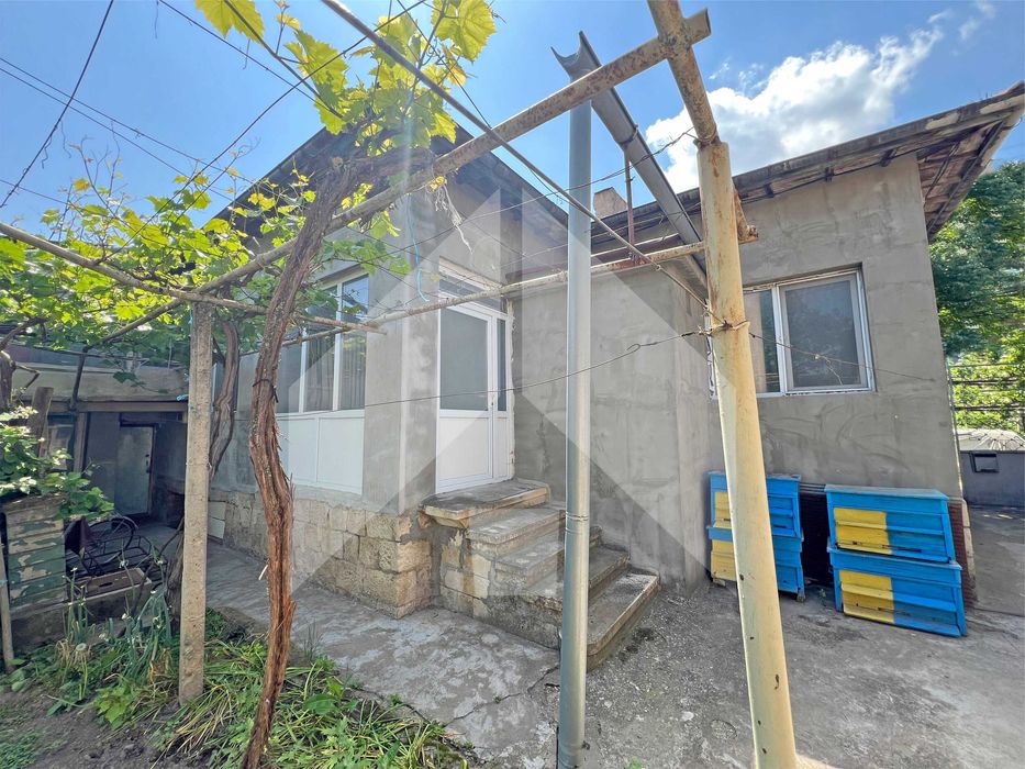 Продава се Къща в Нови пазар - 76 кв.м за 839 €/кв.м - Снимка #15