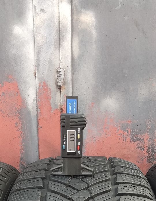 4бр. зимни гуми 225/55/17 Firestone, dot22
dot22
8mm