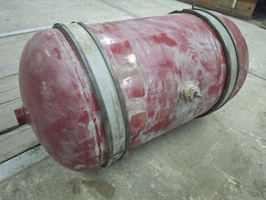 Продам ресивер на 40 литров.