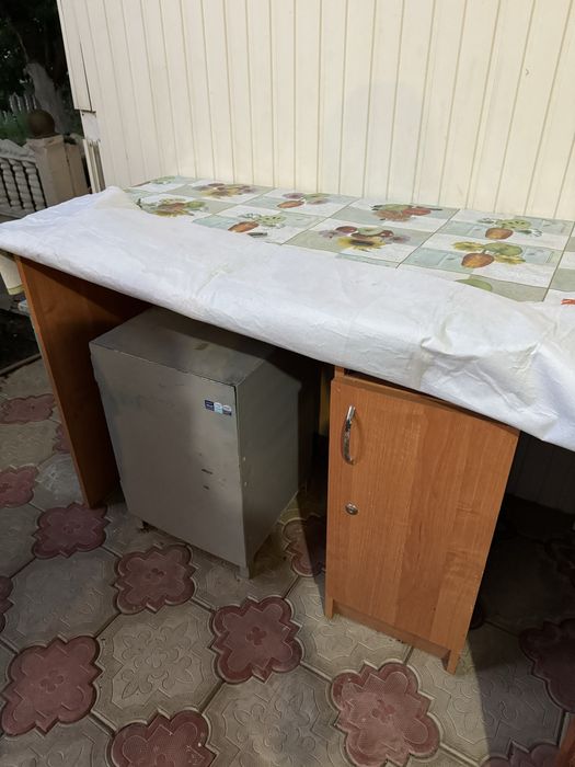Продаются столы