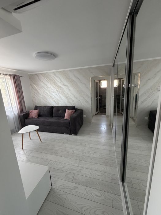 Inchiriez apartament 2 camere
