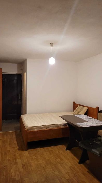 Vand farsonieră in cart. Lazaret, lângă City Residence,  Sibiu.