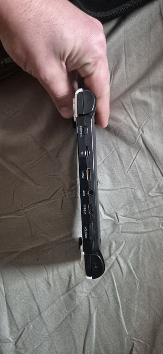 Consola joc portabil