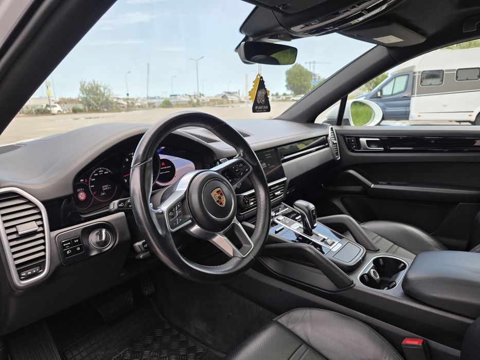Porche Cayenne Coupe