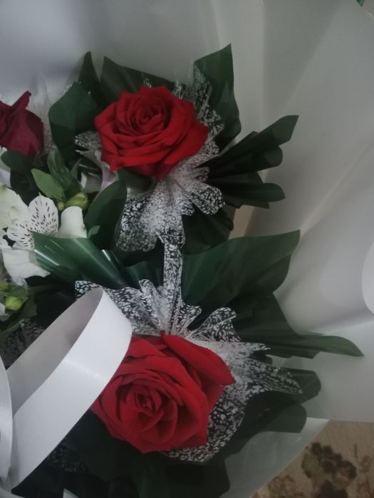 Роза гүлі сатылады