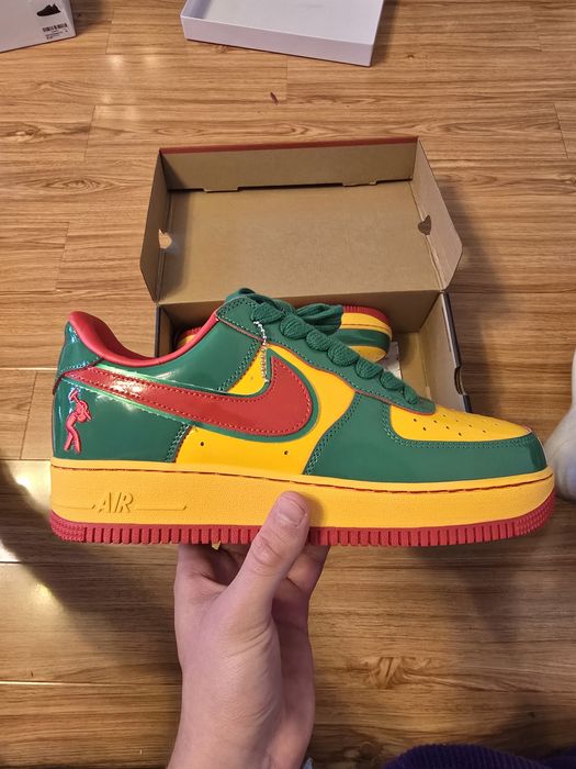 air force 1 nepurtati