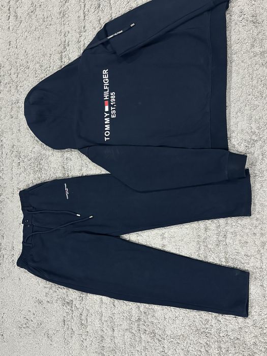 Двойка tommy hilfiger темный синий