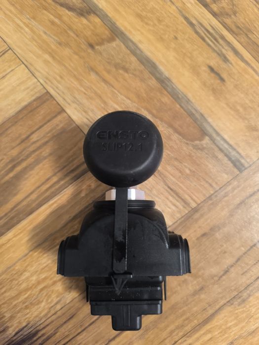 Продам  зажим СИП