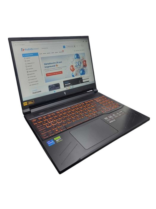 Laptop Acer Nitro V16