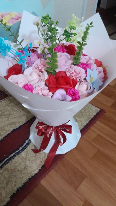 Букет из мыльных роз