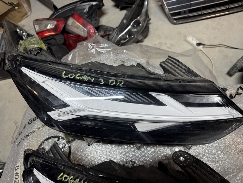 Far dreapta Dacia Logan Full Led  interior alb 2022/2023/2024/2025