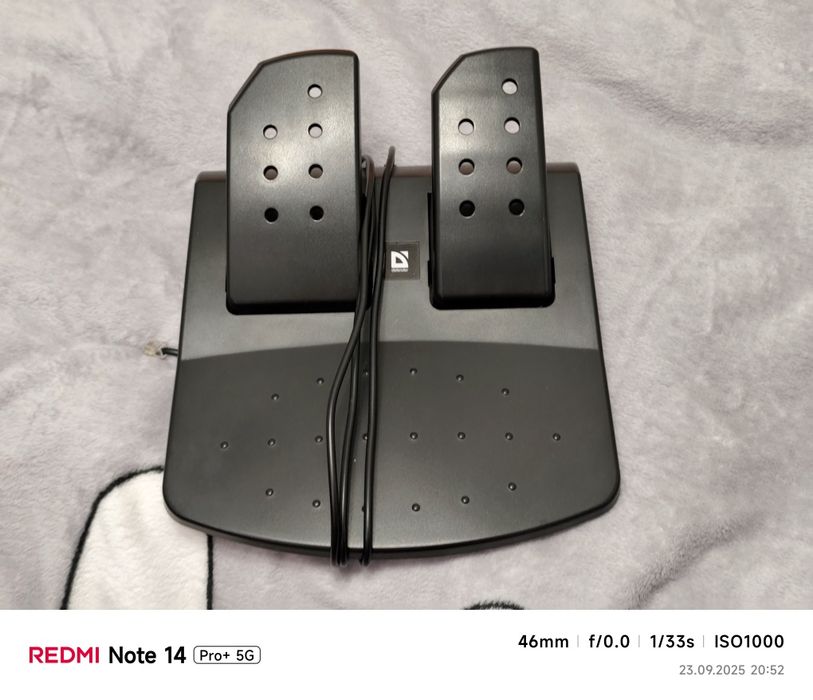 Игровой руль DEFENDER