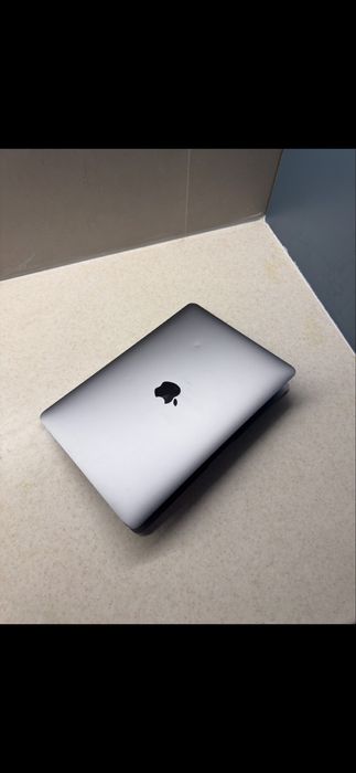 MacBook 12-inch 8GB\512GB {2017}