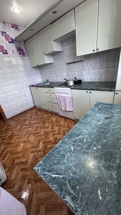 Сдам квартиру в 40 квартале