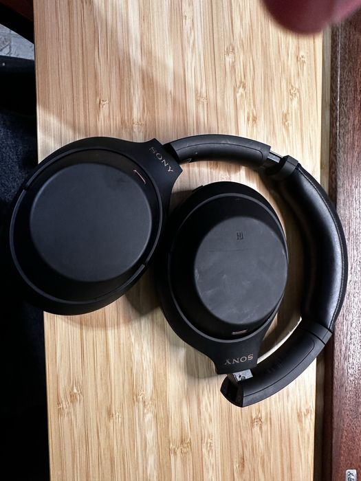 Sony WH-1000XM4 ANC LDAC пълен комплект