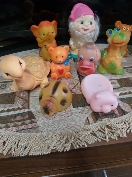 Продам качественные игрушки для купания
