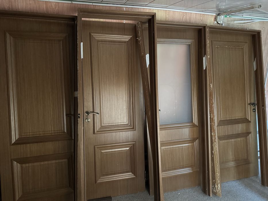 продам б/у двери
