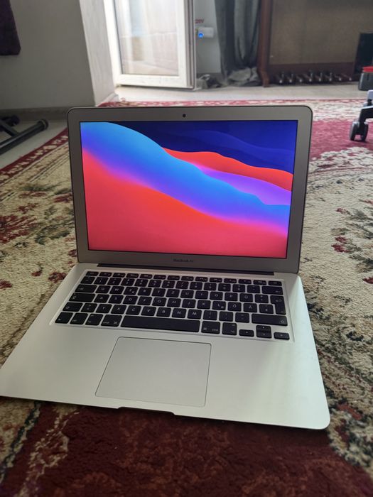 Macbook Air 13 inch 2014