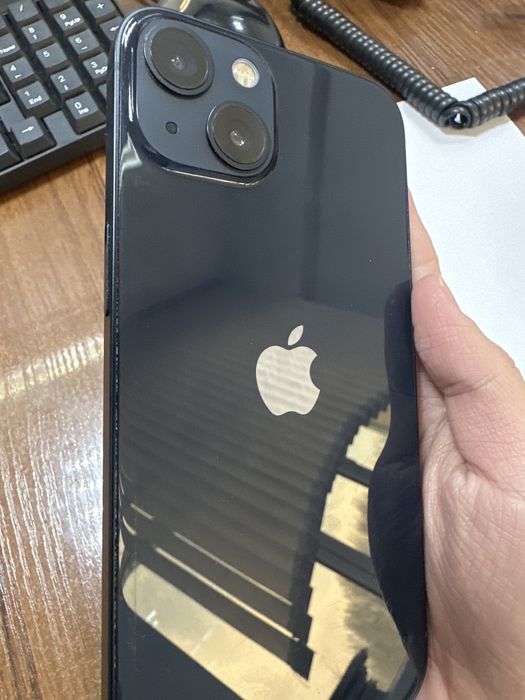 Продаю iPhone 13, отличное состояние