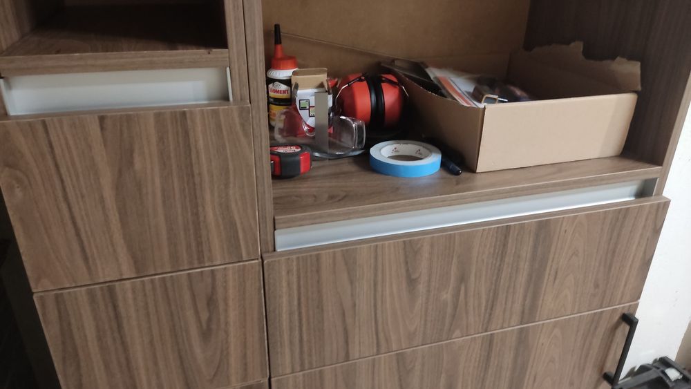 Мебели по поръчка