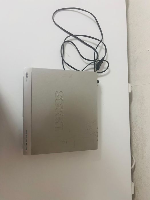 Продам DVD-плеер Seven S-5702 — Срочно!