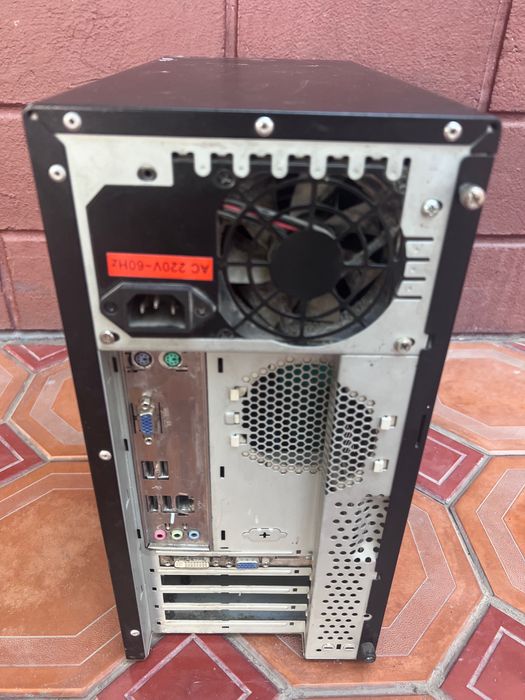 Монитор LG, процессор и другие комплектующие