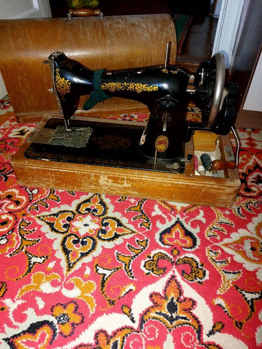 Швейная машинка.