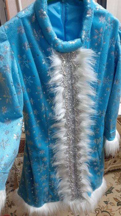 Продаётся  костюм