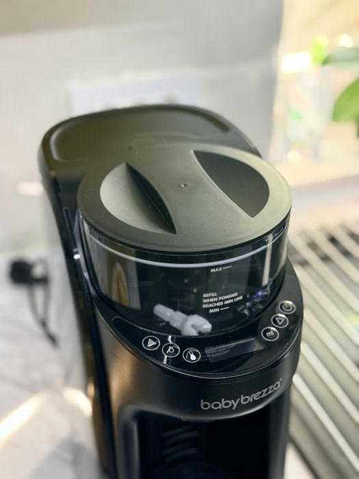BabyBrezza Aparat pentru lapte praf